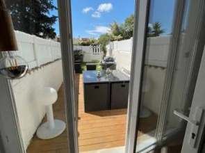studio rez de jardin a 900 m de la plage