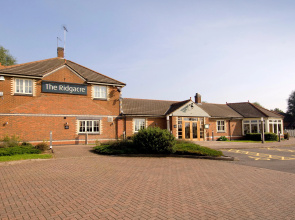 Premier Inn West Bromwich Town Centre - New Square