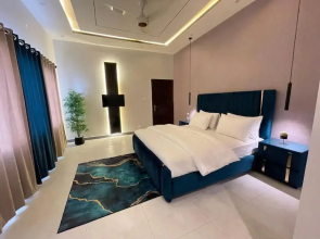 Loft bnb f-10 Guest House