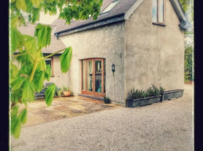 Honey Cottage