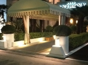 Hotel Anthony