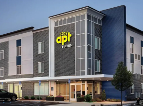 stayAPT Suites Columbia-Irmo Harbison