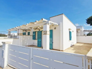 Sole Luna Cottage Just a few Metres From the sea