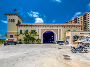 Penthouse at Cape Harbour - Roelens Vacations