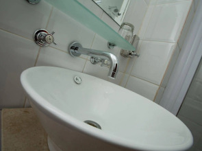 Never at Home Green Point - Hostel