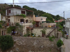 Ioannis Holiday Home