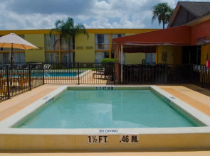 Floridian Express Hotel