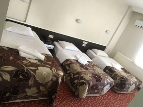 Hotel Ozeren 2