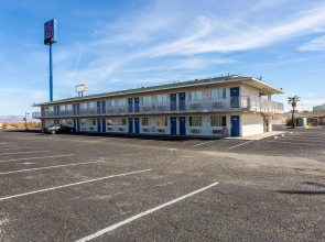 Motel 6 Needles, CA