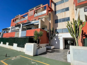 Apartment Near Beach With Pools and hot tub