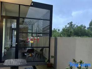 Kuantan Bungalow PS4 w/ Kids Pool by Iconique