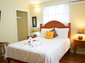 The Westender Inn