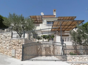 Apartments Branka - 30m from beach