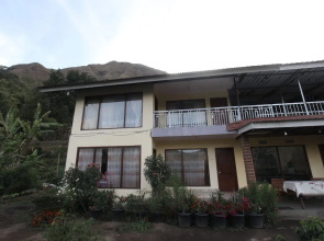 Hotel O GemilangNearPuncak Pusuk Sembalun