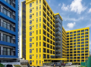 Elegant Studio, Close to the Airport and big Malls