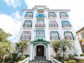 RedDoorz Plus @ New Orleans Auberge Hotel