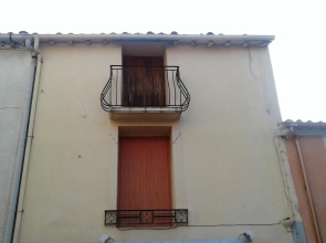 House With 2 Bedrooms in Mèze, With Wonderful City View and Balcony -