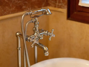 Cà Bonfadini Historic Experience Hotel Venice