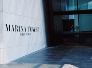 HFN Riverside Docklands Apartment