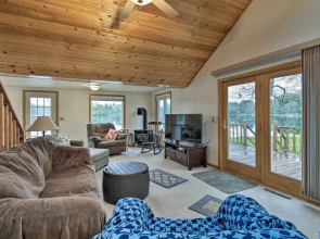 Lakefront Home w/ Seasonal Dock - 2 Mi to Skiing!