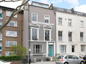 Stunning 2 Bedroom Apartment With Garden in Notting Hill