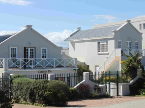 Robberg Beach Lodge - Lion Roars Hotels & Lodges