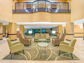 Comfort Inn & Suites Frisco East - McKinney