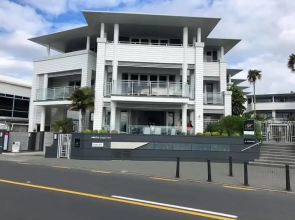 Paihia Waterfront 1 Bedroom Apt & Pool