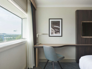 Hyatt Place London Heathrow Airport