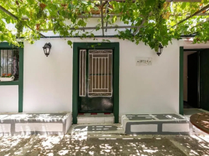 The Olive yard house in Koroni