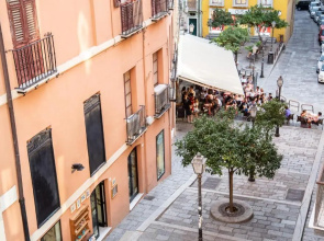 Manno 81 - Charming historic apartment