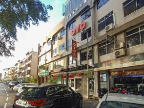 OYO 89578 Dung Fang Hotel No. 1 Sibu