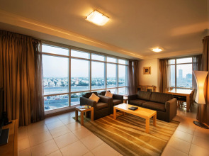 Oaks Liwa Heights Suites