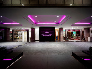Crowne Plaza Bangkok Lumpini Park by IHG