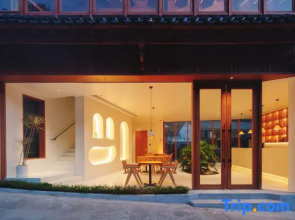 Ningbo Yiyeheguang Qixiakeng Resort