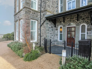 Harlech Apartments - Branwen