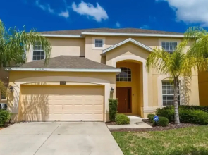 Amazing 6 Bedrooms 4 Baths 1028ocb