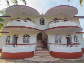 OYO 19652 Home Graceful 1BHK Near Varca Beach