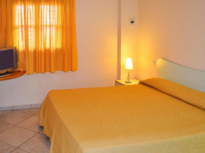 Nice Apartment in Ricadi With Outdoor Swimming Pool, Jacuzzi and Wifi