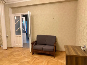 4 ROOM SUITE APARTMENT lN TBILISI CITY