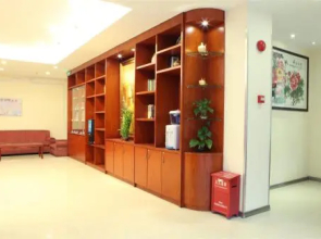 Elan Hotel Fuyang Railway Station