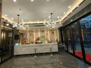 Yuman Yazhi Hotel