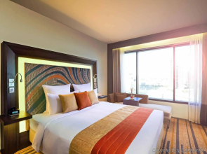 Novotel Kolkata Hotel & Residences Hotel