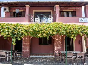 Eleana Apartments And Studios