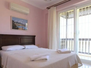 Villa RN4C by JoyLettings