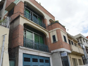 Tana-Jacaranda - Hostel