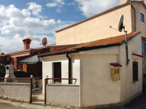 Awesome Home in Pula With Wifi and 2 Bedrooms