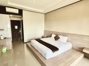 Surya Kencana Seaside Hotel