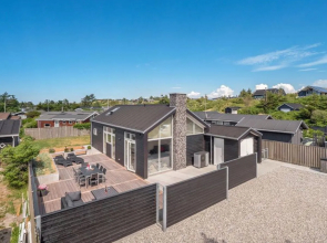 "Bogoslav" - 700m from the sea in NW Jutland