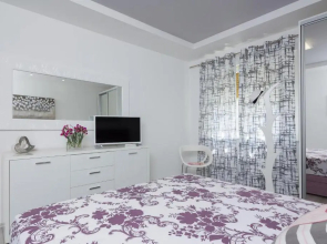 Old City Luxury Apartment Iris
